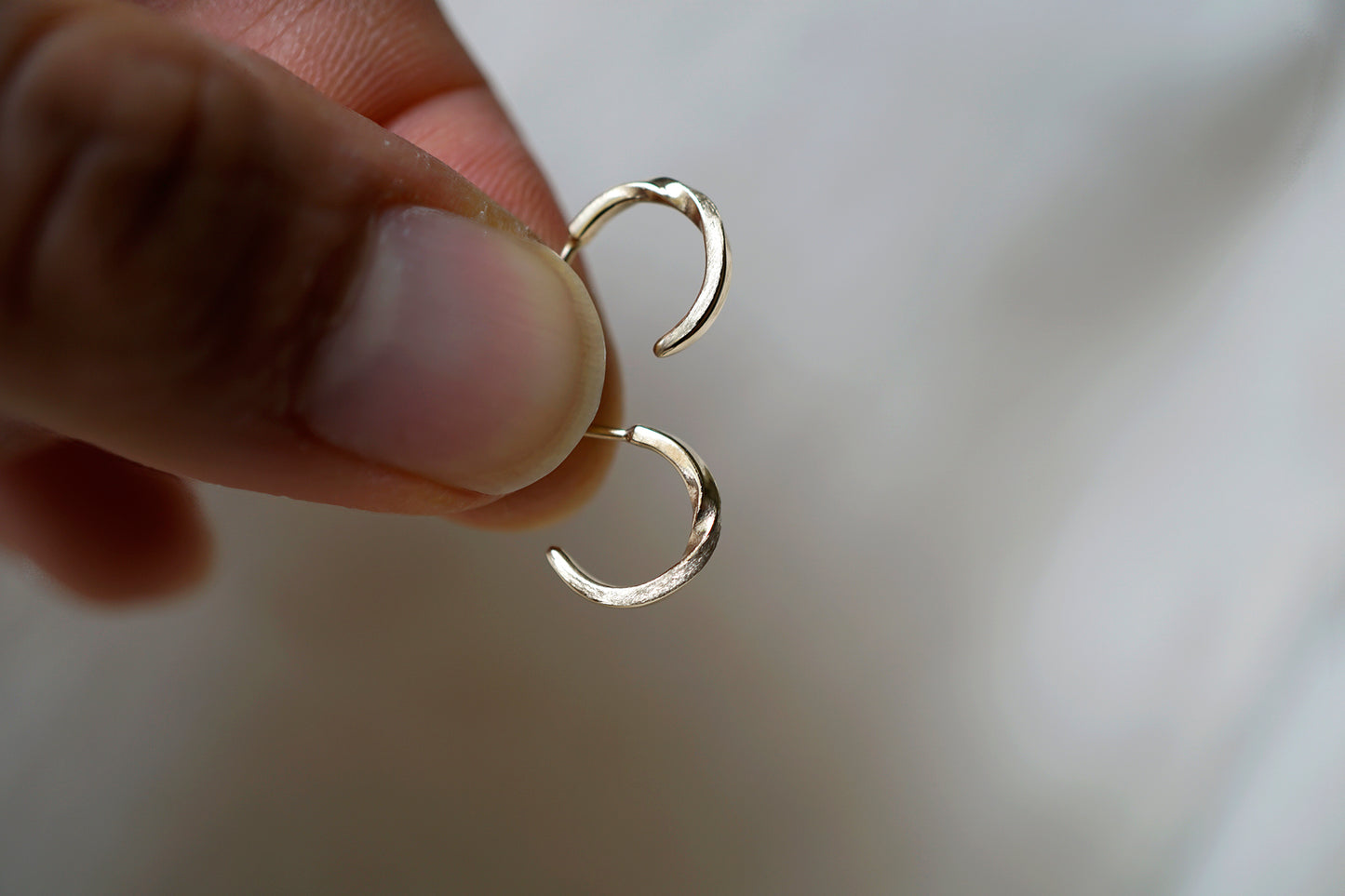 Small twist hoops