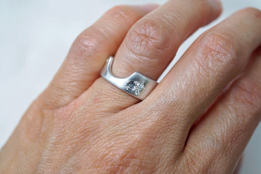 U-bend Diamond Ring