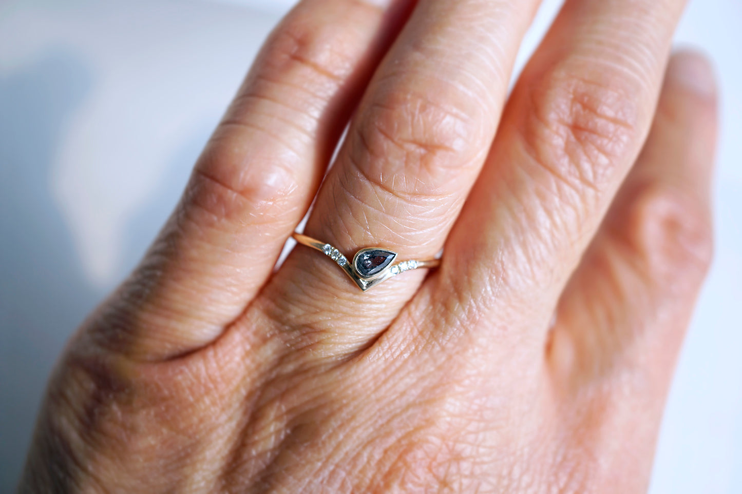 The 01 - Salt and Pepper Teardrop Ring